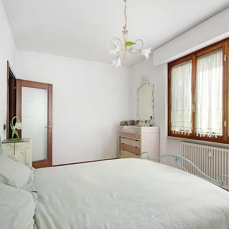 Apartment Lo Scoglio *