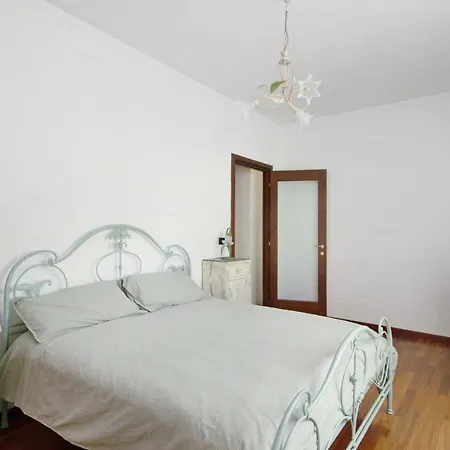 Apartment Lo Scoglio